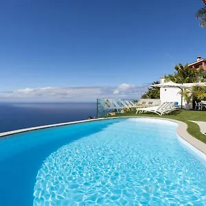Canela Villa